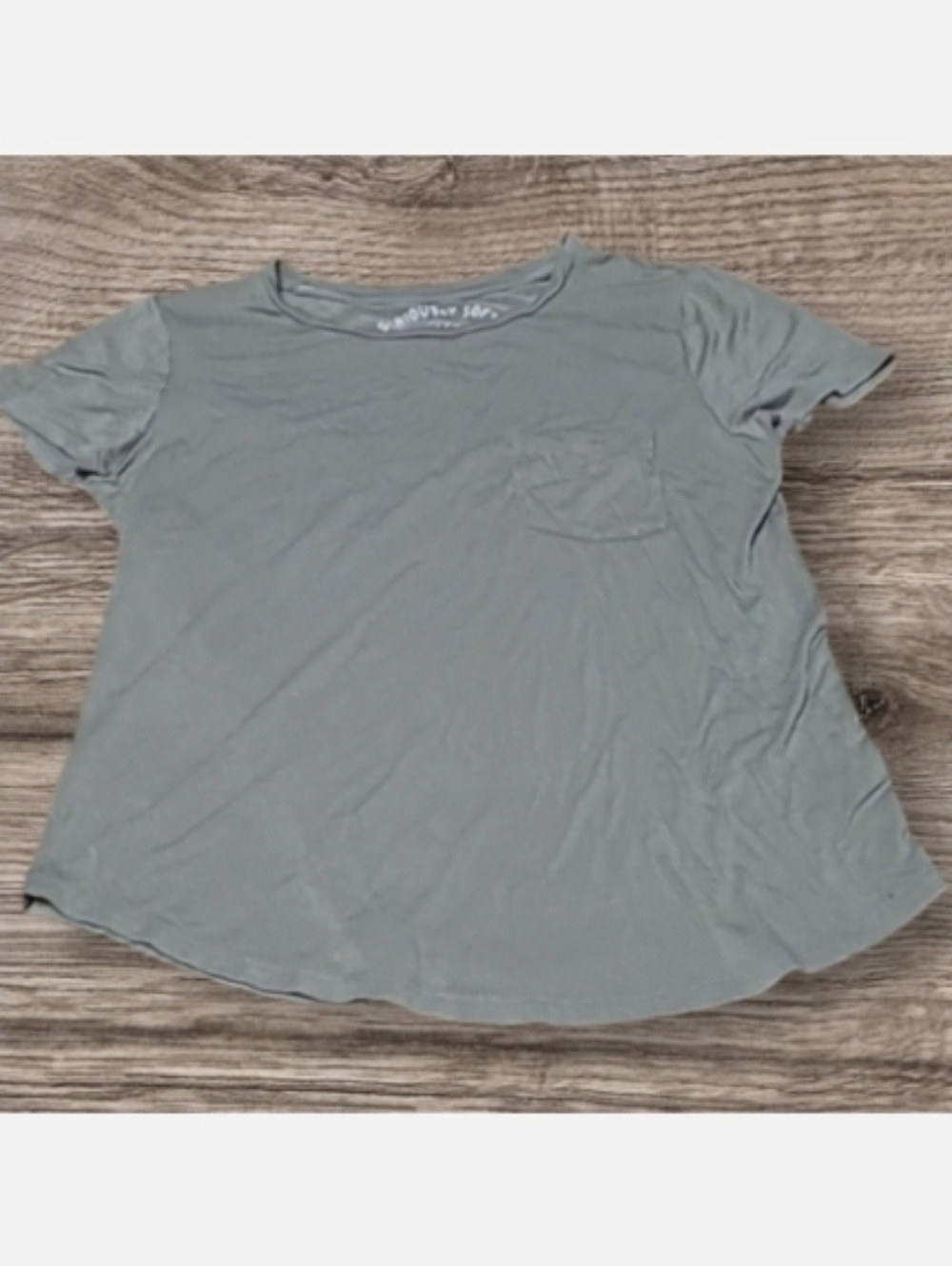 WOMEN'S AREO SERIOUSLY SOFT PERFECT CREW SHIRT